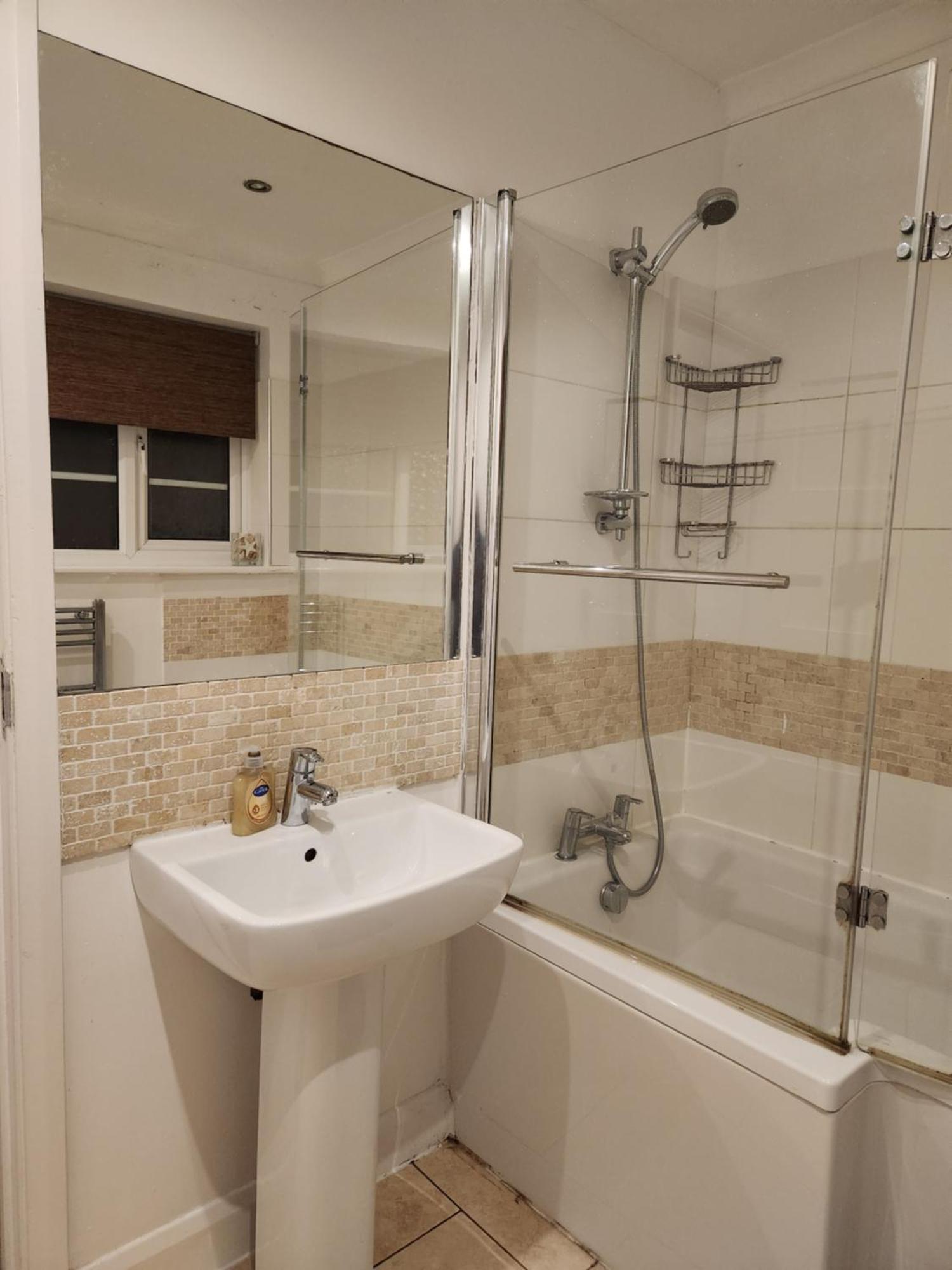 Elmdon House With 4 Spacious Bedrooms To Choose Birmingham Exterior photo